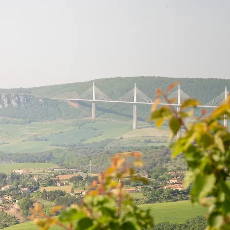 Maison De Vue Panoramique Le Pailler 4 A 9 Personnes * Millau